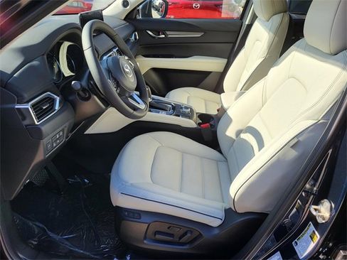 New 2025 MAZDA CX-5 AWD 2.5 S w/ Premium Plus Pkg image 15