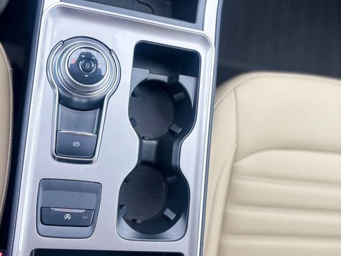 Certified 2024 Ford Edge SEL w/ Convenience Package image 43