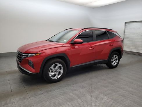 Used 2022 Hyundai Tucson SEL w/ Cargo Package AWD/4WD image 2