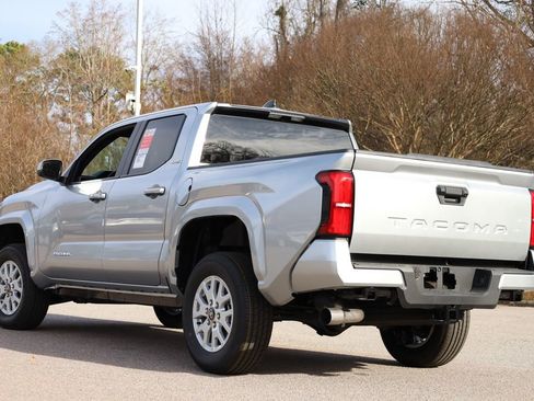New 2026 Toyota Tacoma SR5 image 5