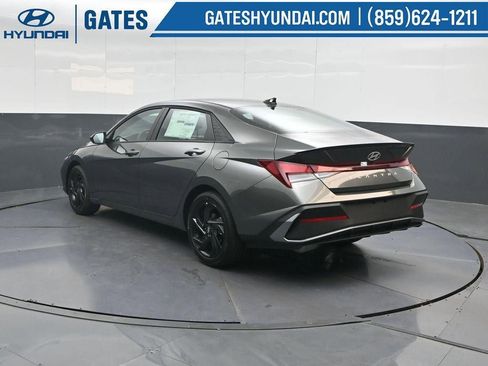 New 2026 Hyundai Elantra Sport FWD image 8