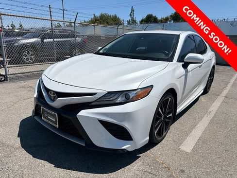 Certified 2019 Toyota Camry XSE w/ Navigation Package FWD image 3