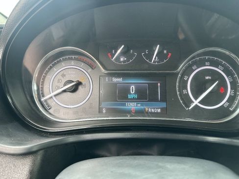 Used 2017 Buick Regal Sport Touring FWD image 13