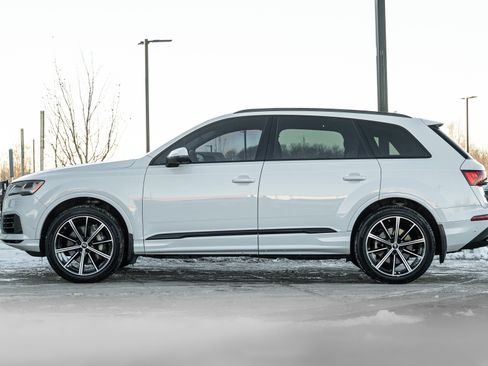 Certified 2023 Audi Q7 3.0T Premium Plus image 6