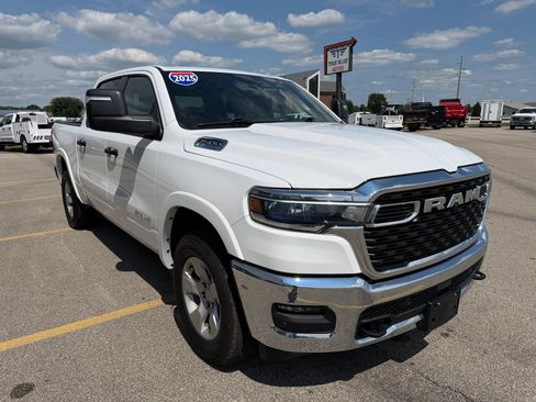 Used 2025 RAM 1500 Lone Star AWD/4WD image 6