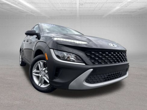 Used 2023 Hyundai Kona SE AWD/4WD image 45