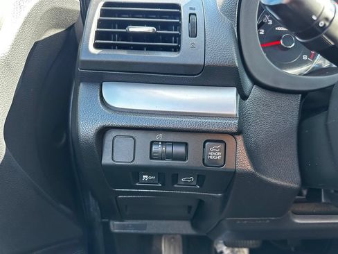 Used 2014 Subaru Forester 2.0XT Touring AWD/4WD image 30