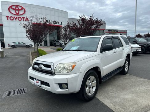 Used 2006 Toyota 4Runner SR5 RWD image 1