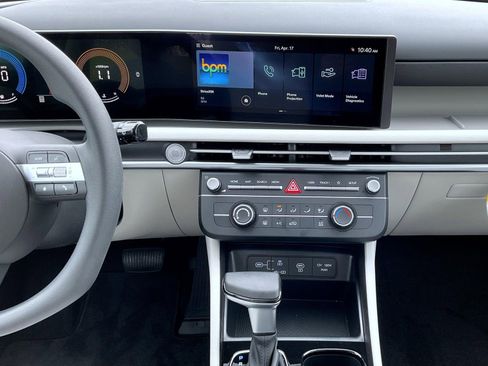 New 2026 Hyundai Tucson SE AWD/4WD image 13