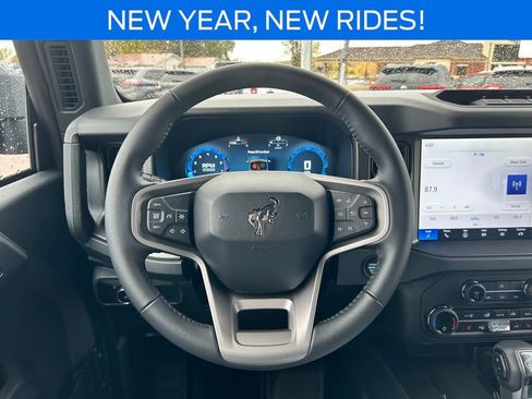 New 2025 Ford Bronco Big Bend w/ Black Diamond Package image 31