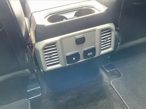 Used 2017 Ford F250 Lariat w/ Lariat Ultimate Package image 25