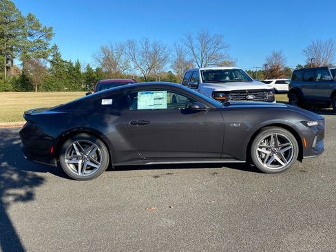 New 2024 Ford Mustang GT image 3