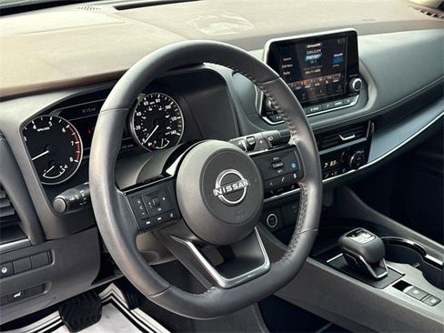 Used 2023 Nissan Rogue SV w/ SV Premium Package image 20