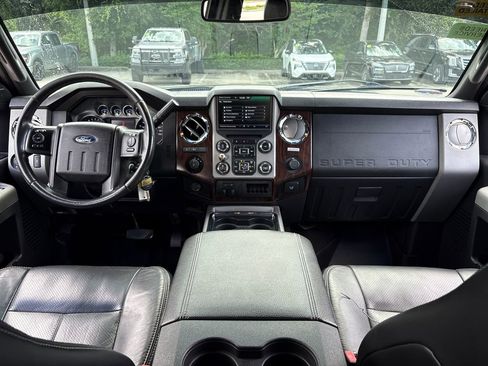 Used 2016 Ford F250 Lariat w/ Chrome Package AWD/4WD image 8