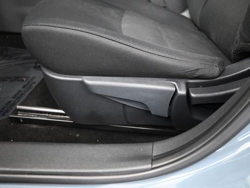 Used 2024 Nissan Sentra SV image 11