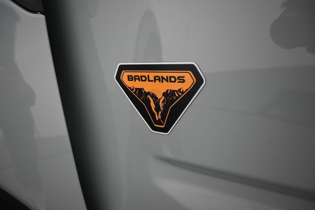 Used 2024 Ford Bronco Sport Badlands w/ Premium Package AWD/4WD image 36