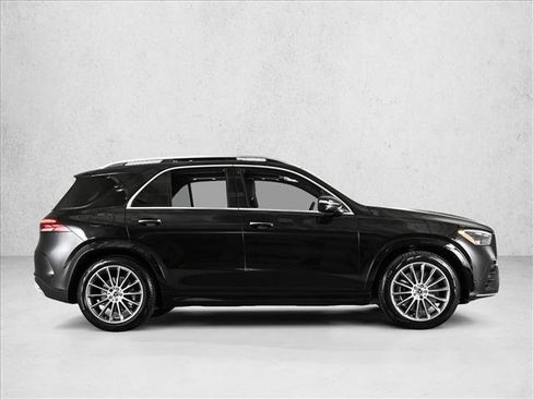 New 2026 Mercedes-Benz GLE 580 4MATIC image 4