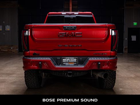 Used 2025 GMC Sierra 2500 AT4X w/ AT4X AEV Edition image 8