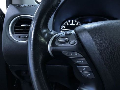 Used 2017 Nissan Pathfinder SV w/ SV Cold Weather Package image 25