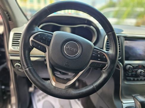 Used 2018 Jeep Grand Cherokee Limited RWD image 22