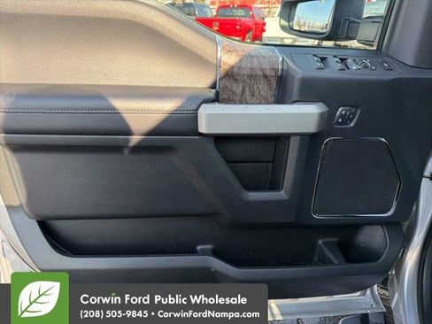 Used 2018 Ford F250 Lariat w/ Lariat Value Package image 14