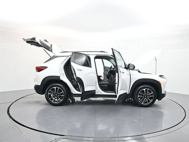 Used 2024 Chevrolet TrailBlazer LT FWD image 30