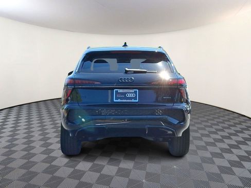 New 2026 Audi Q3 quattro 2.0T AWD/4WD image 5