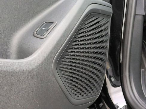 New 2026 Chevrolet Traverse LT w/ Midnight/Sport Edition FWD image 22