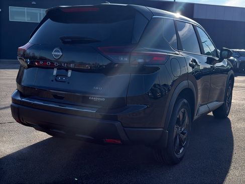 New 2026 Nissan Rogue SV image 5
