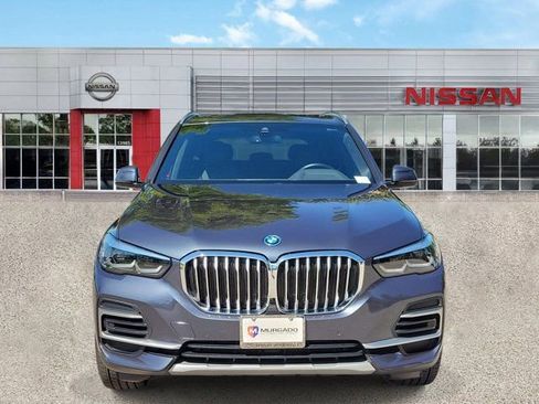 Used 2022 BMW X5 xDrive45e w/ Climate Comfort Package AWD/4WD image 7