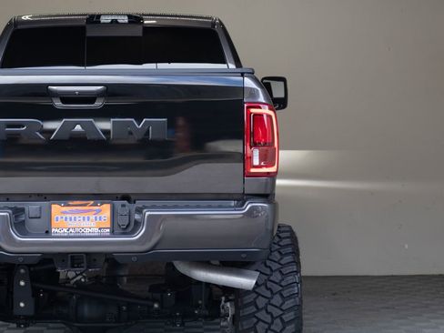 Used 2025 RAM 2500 Laramie w/ Night Edition AWD/4WD image 18