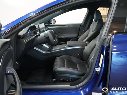 Used 2022 Tesla Model S Plaid image 14