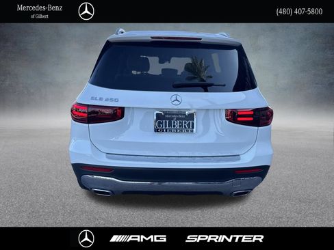 Used 2026 Mercedes-Benz GLB 250 image 5