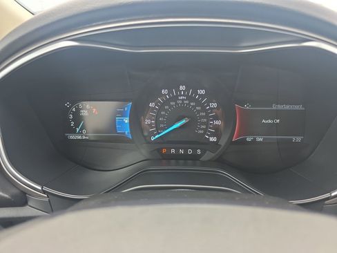 Used 2019 Ford Fusion SE AWD/4WD image 26
