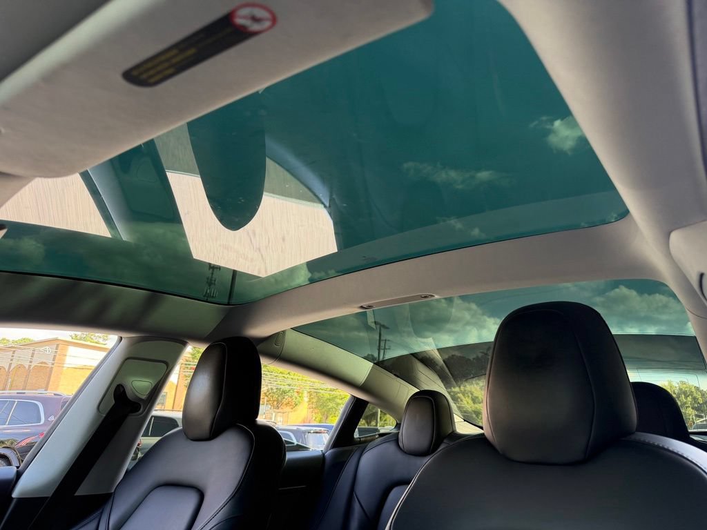Used 2020 Tesla Model 3 Standard Range RWD image 50