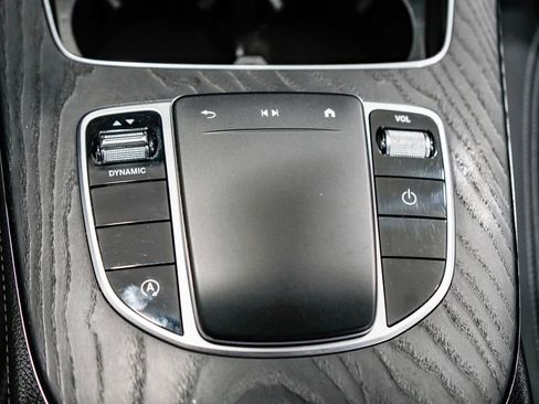 Used 2022 Mercedes-Benz E 350 Sedan image 23