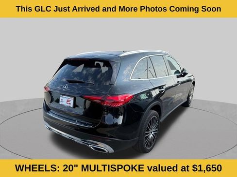Used 2023 Mercedes-Benz GLC 300 image 3