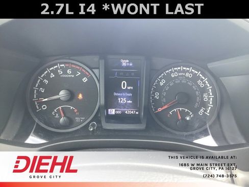 Used 2022 Toyota Tacoma SR image 29