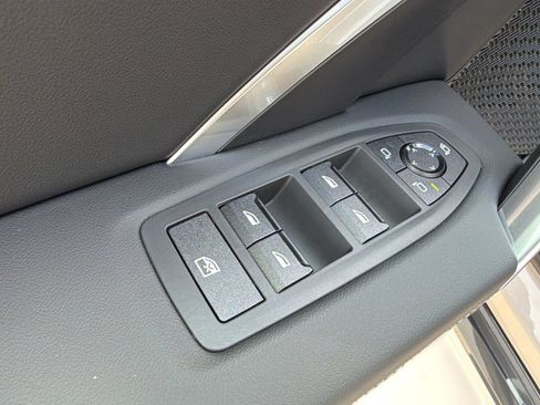 New 2026 BMW X1 xDrive28i AWD/4WD image 24