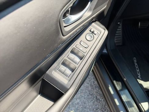Used 2024 Honda Accord Sport image 17
