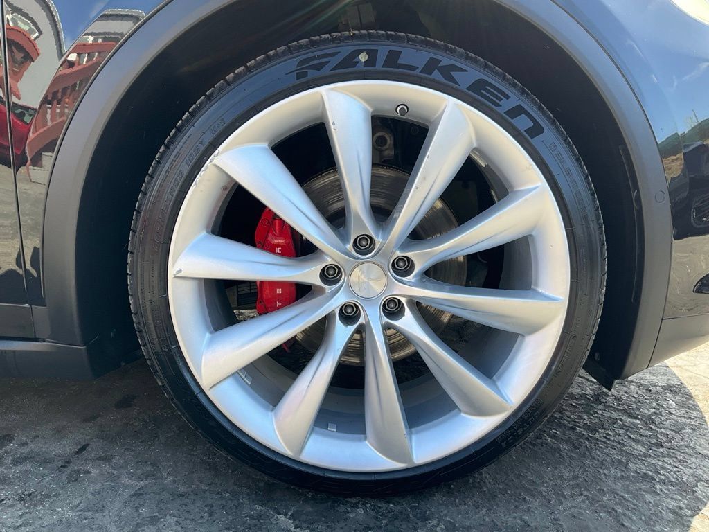 Used 2016 Tesla Model X P90D AWD/4WD image 82