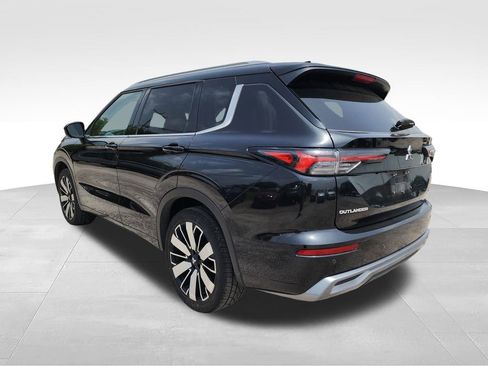 Used 2025 Mitsubishi Outlander SEL AWD/4WD image 7