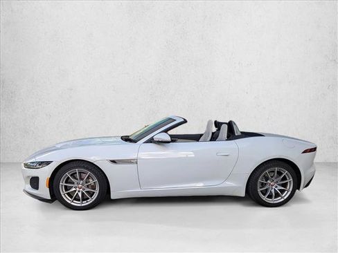 Used 2021 Jaguar F-TYPE Convertible RWD image 8