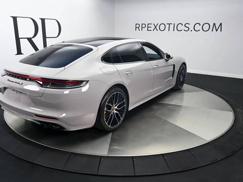 Used 2023 Porsche Panamera Turbo S Executive AWD/4WD image 9