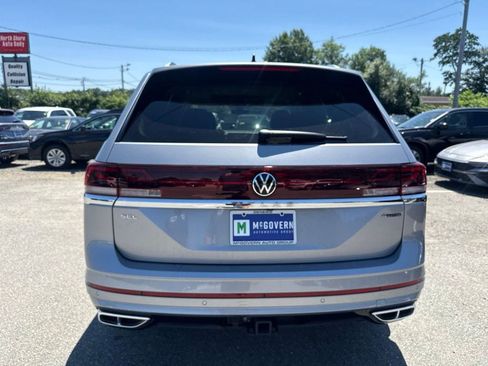 Used 2025 Volkswagen Atlas SEL Premium R-Line AWD/4WD image 6