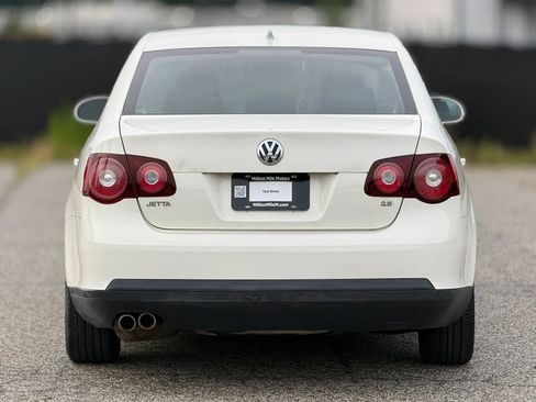 Used 2008 Volkswagen Jetta S FWD image 4