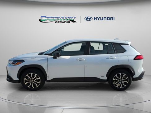 Used 2024 Toyota Corolla Cross S image 5