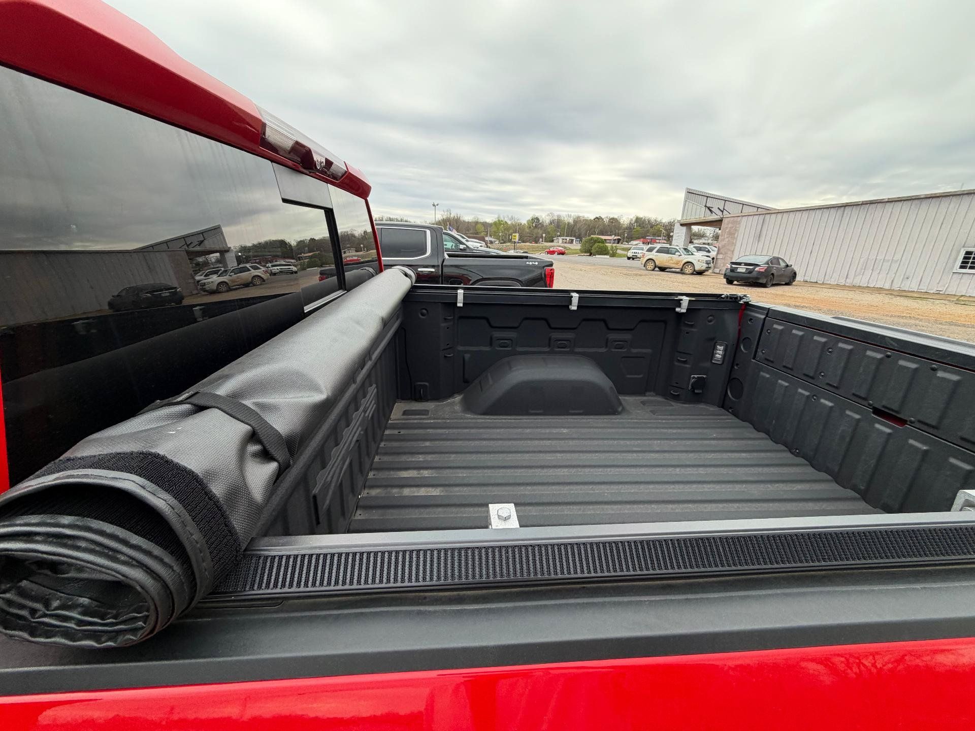 Used 2023 Chevrolet Silverado 1500 ZR2 w/ Technology Package AWD/4WD image 14
