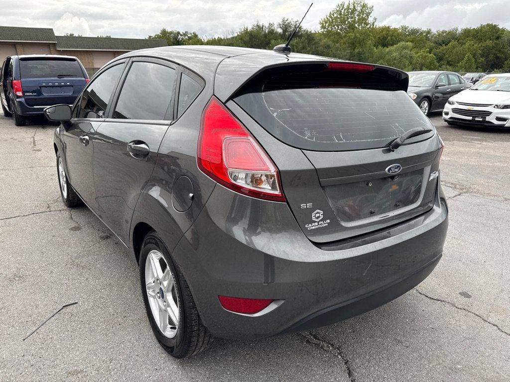 Used 2018 Ford Fiesta SE FWD image 8