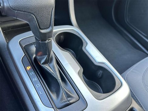 Used 2019 Chevrolet Colorado LT w/ LT Convenience Package image 14